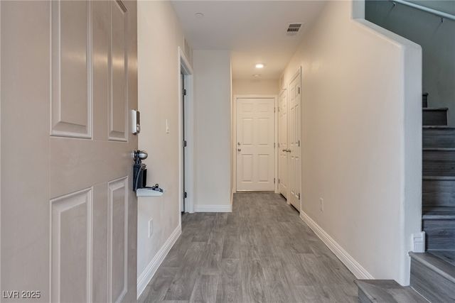 4534 Dover Straight Street, Las Vegas, NV 89115