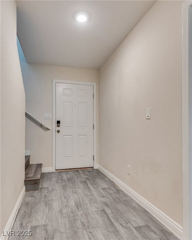 4534 Dover Straight Street, Las Vegas, NV 89115