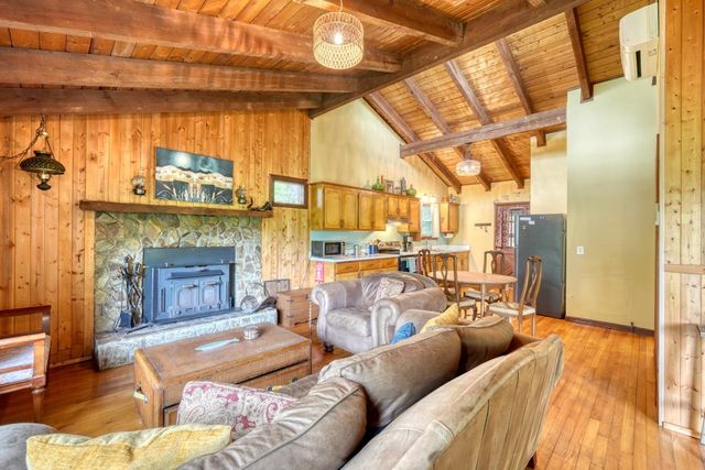 664 High Ridge Road, Murphy, NC 28906