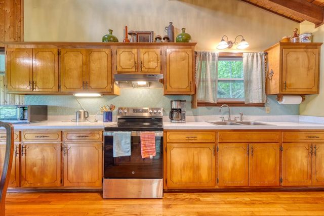 664 High Ridge Road, Murphy, NC 28906
