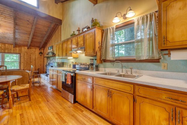 664 High Ridge Road, Murphy, NC 28906