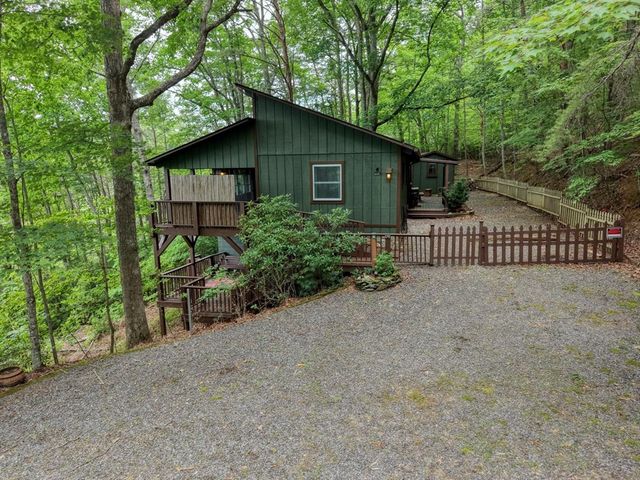 664 High Ridge Road, Murphy, NC 28906