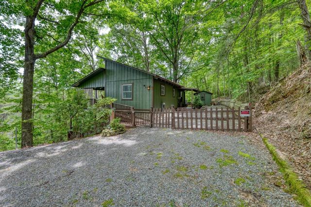 664 High Ridge Road, Murphy, NC 28906