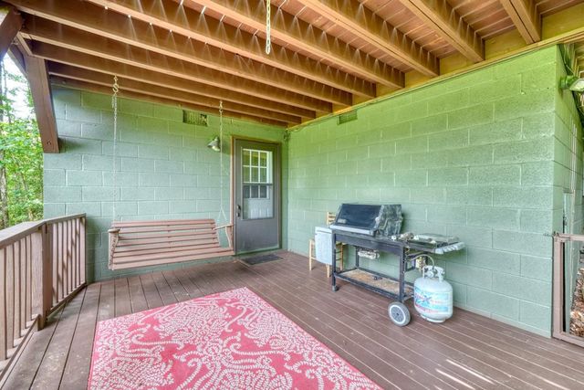 664 High Ridge Road, Murphy, NC 28906