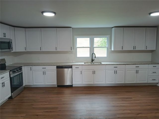 8688 Hayes Hollow Road, Colden, NY 14033