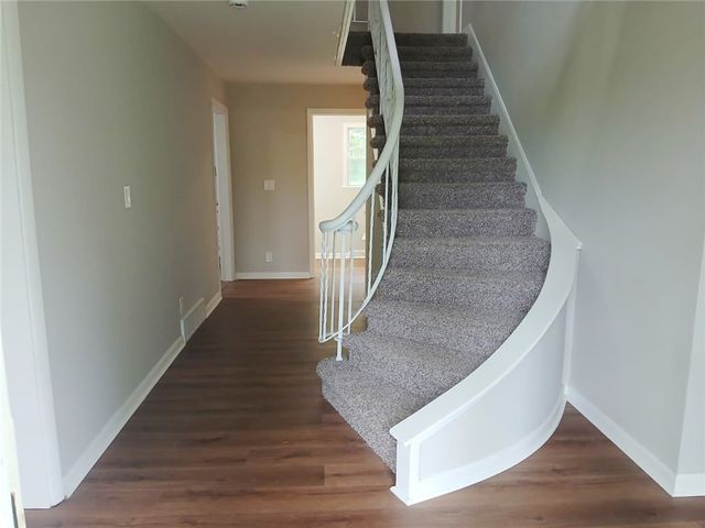 8688 Hayes Hollow Road, Colden, NY 14033