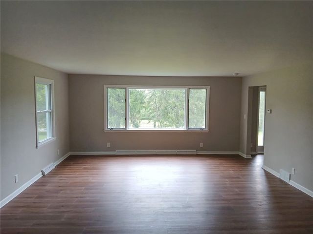 8688 Hayes Hollow Road, Colden, NY 14033