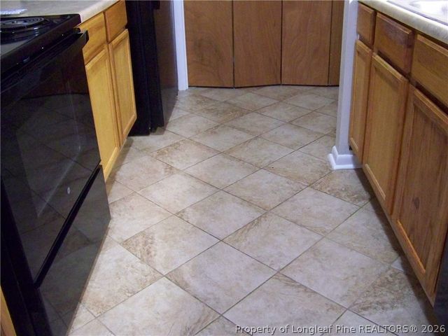 663 BARTONS LANDING Place 2, Fayetteville, NC 28314