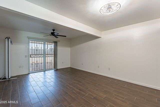 14226 N NEWCASTLE Drive, Sun City, AZ 85351