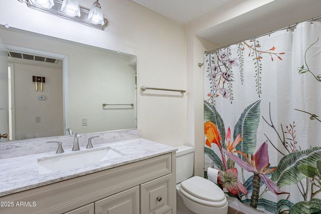 14226 N NEWCASTLE Drive, Sun City, AZ 85351