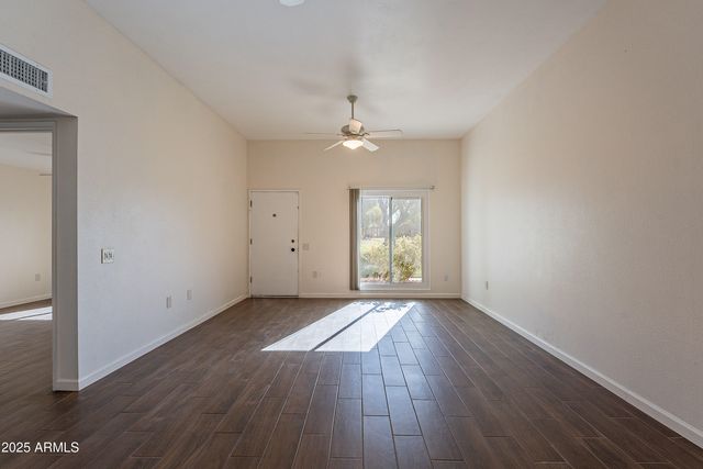 14226 N NEWCASTLE Drive, Sun City, AZ 85351