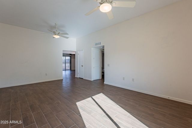 14226 N NEWCASTLE Drive, Sun City, AZ 85351