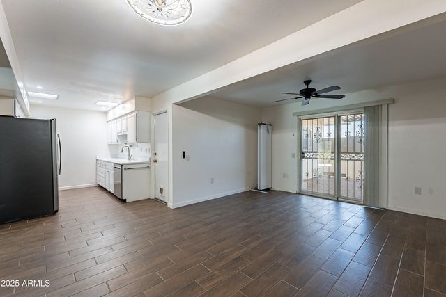 14226 N NEWCASTLE Drive, Sun City, AZ 85351