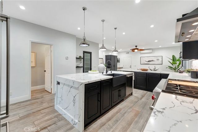 620 22nd Street, Huntington Beach, CA 92648