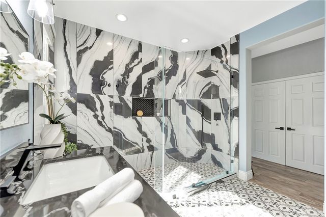 620 22nd Street, Huntington Beach, CA 92648