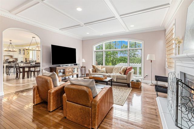 2865 Walters Way, Ann Arbor, MI 48103