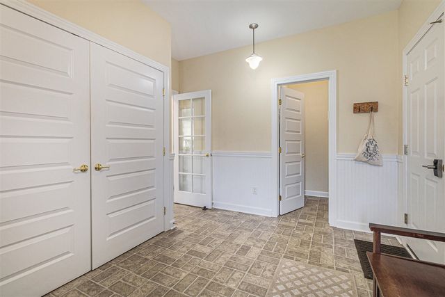 2865 Walters Way, Ann Arbor, MI 48103