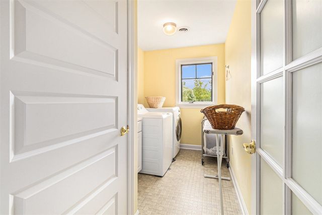 2865 Walters Way, Ann Arbor, MI 48103