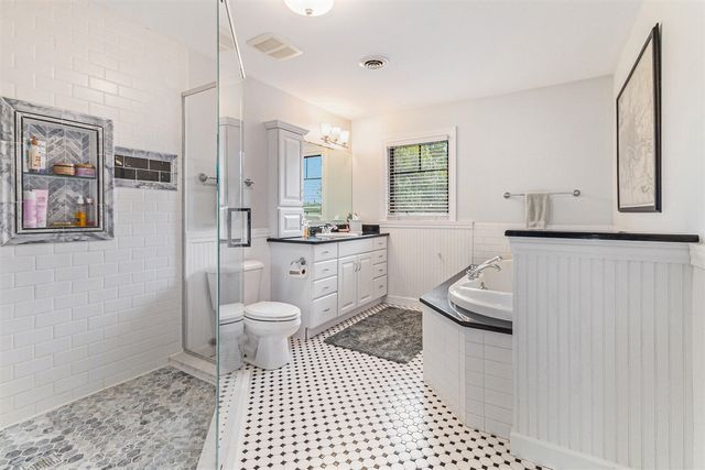 2865 Walters Way, Ann Arbor, MI 48103