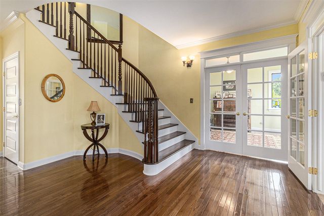 2865 Walters Way, Ann Arbor, MI 48103