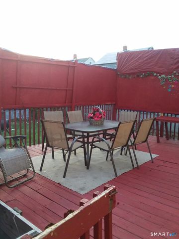 75 Fleet Street, Bridgeport, CT 06606