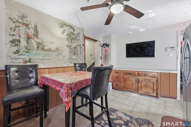 75 Fleet Street, Bridgeport, CT 06606