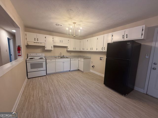 150 Essex Court, Athens, GA 30605