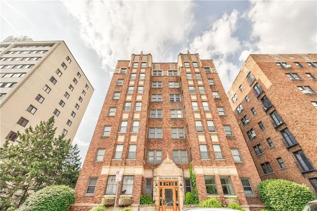 807 W 48TH Street 304, Kansas City, MO 64112