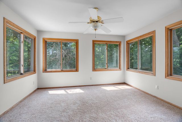 18266 Cascade Drive, Eden Prairie, MN 55347