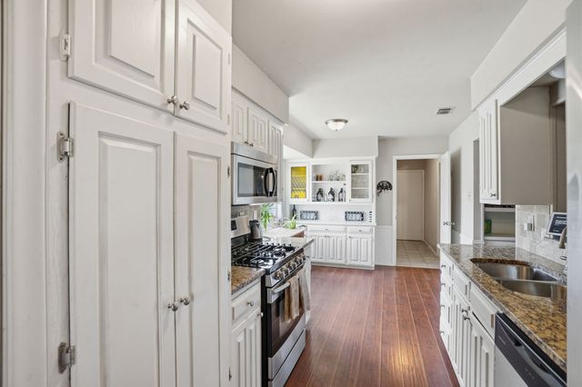 1910 Dancliff Drive, Dallas, TX 75224