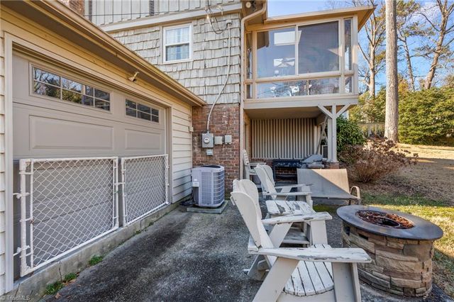 610 Colonial Drive, High Point, NC 27262