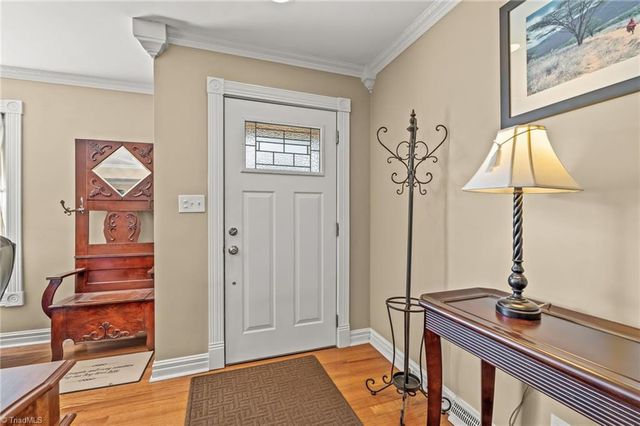 610 Colonial Drive, High Point, NC 27262