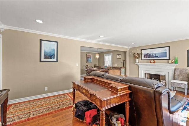 610 Colonial Drive, High Point, NC 27262