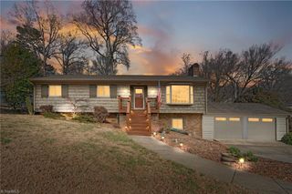 610 Colonial Drive, High Point, NC 27262