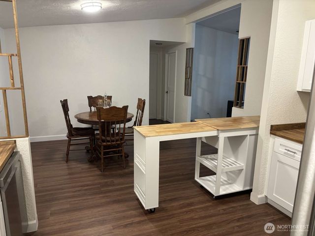 12615 NE 189th Street, Bothell, WA 98011