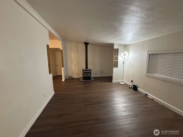 12615 NE 189th Street, Bothell, WA 98011