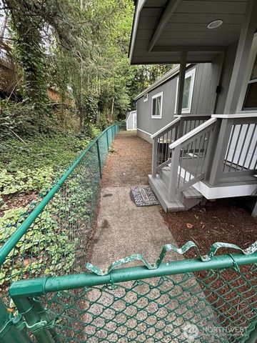 12615 NE 189th Street, Bothell, WA 98011