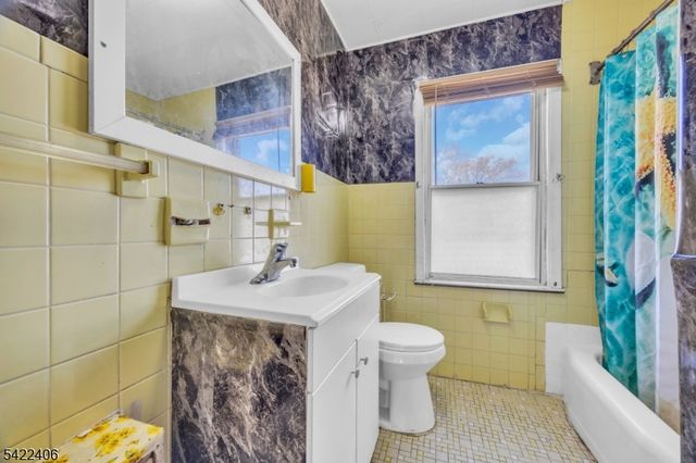 75 Laramie Rd, Plainfield City, NJ 07060