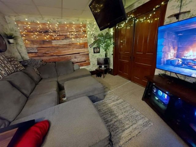 1420 Hawthorne AVENUE, Two Rivers, WI 54241