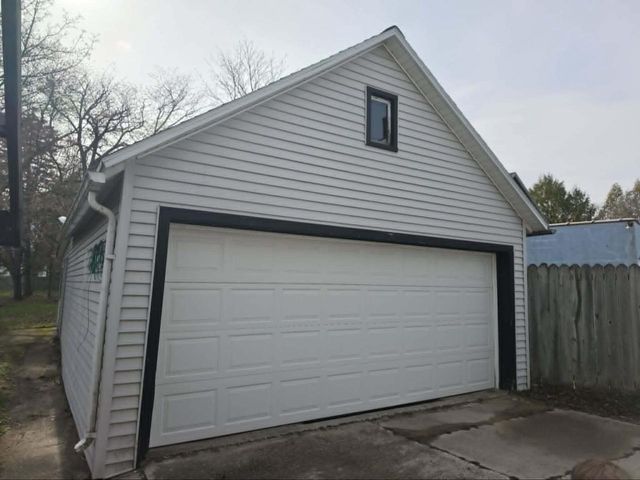 1420 Hawthorne AVENUE, Two Rivers, WI 54241