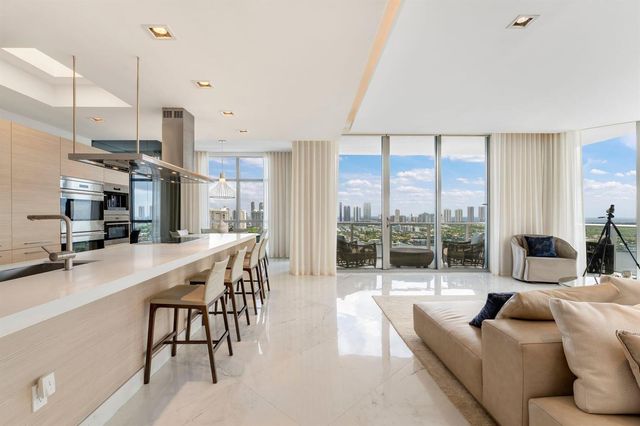 17301 Biscayne Boulevard Ph-7, North Miami Beach, FL 33160