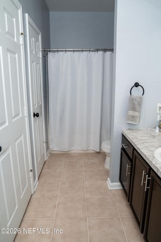 7990 BAYMEADOWS Road E 530, Jacksonville, FL 32256