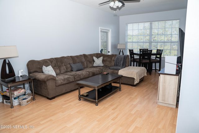 7990 BAYMEADOWS Road E 530, Jacksonville, FL 32256