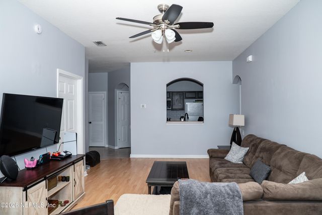 7990 BAYMEADOWS Road E 530, Jacksonville, FL 32256