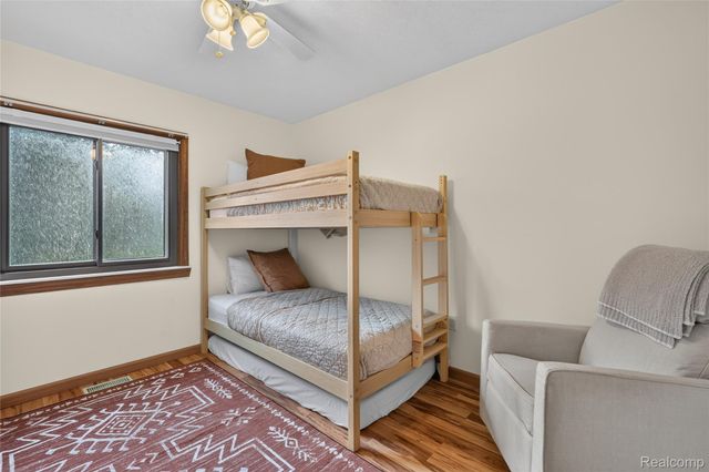 8655 Joey Drive, Putnam Township, MI 48169