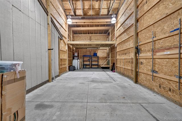 8655 Joey Drive, Putnam Township, MI 48169