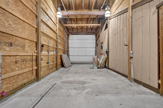 8655 Joey Drive, Putnam Township, MI 48169