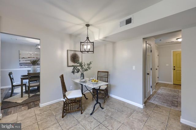 728 BLUE JAY RD, Harrisburg, PA 17111