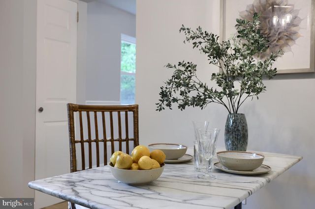 728 BLUE JAY RD, Harrisburg, PA 17111