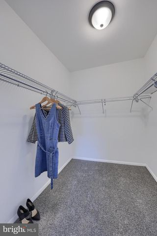 728 BLUE JAY RD, Harrisburg, PA 17111